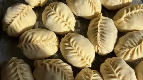 Манты с мясом и тыквой